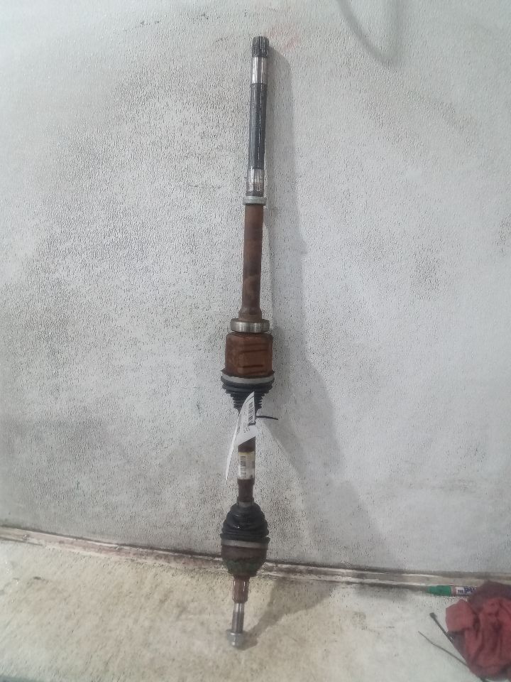 2016 Ford EDGE Axle Shaft