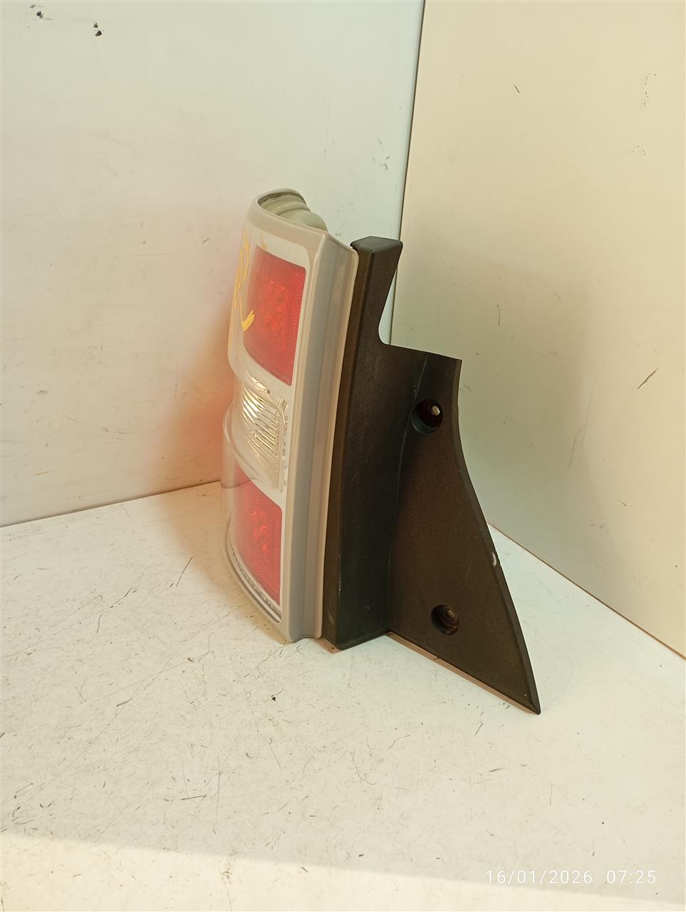 Part image 2