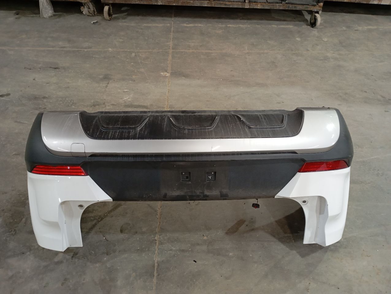 Part image 1