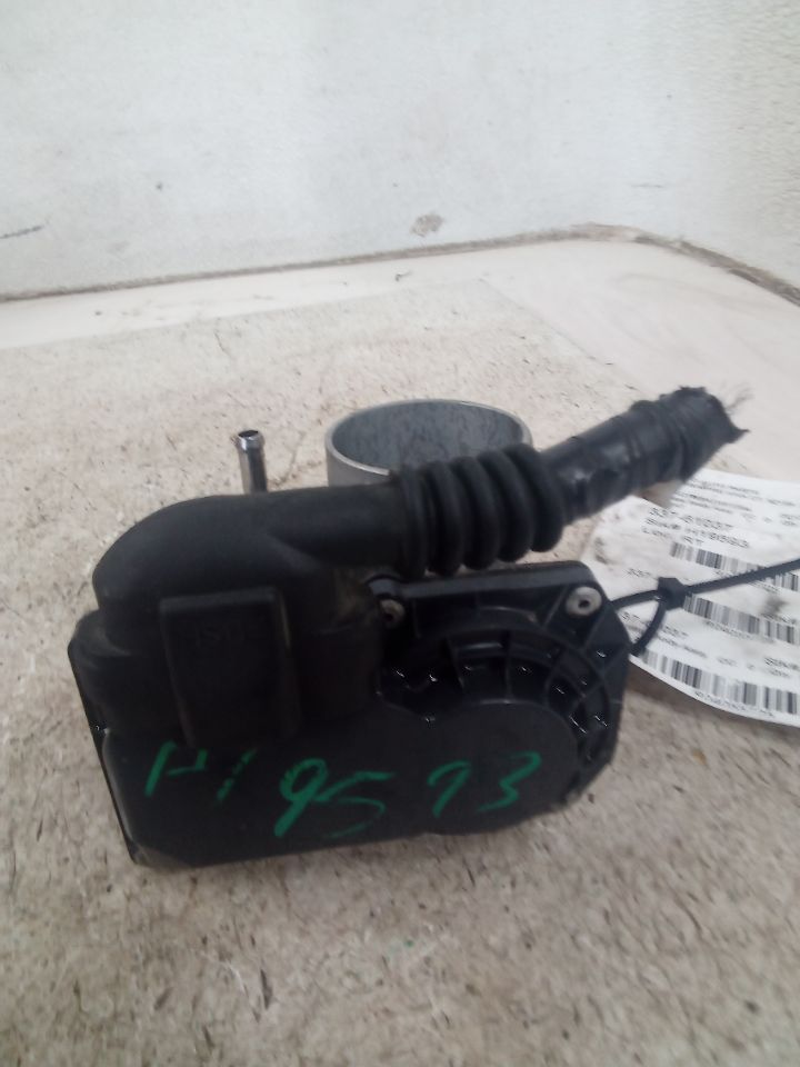 2012 Toyota PRIUS Throttle Body Assy