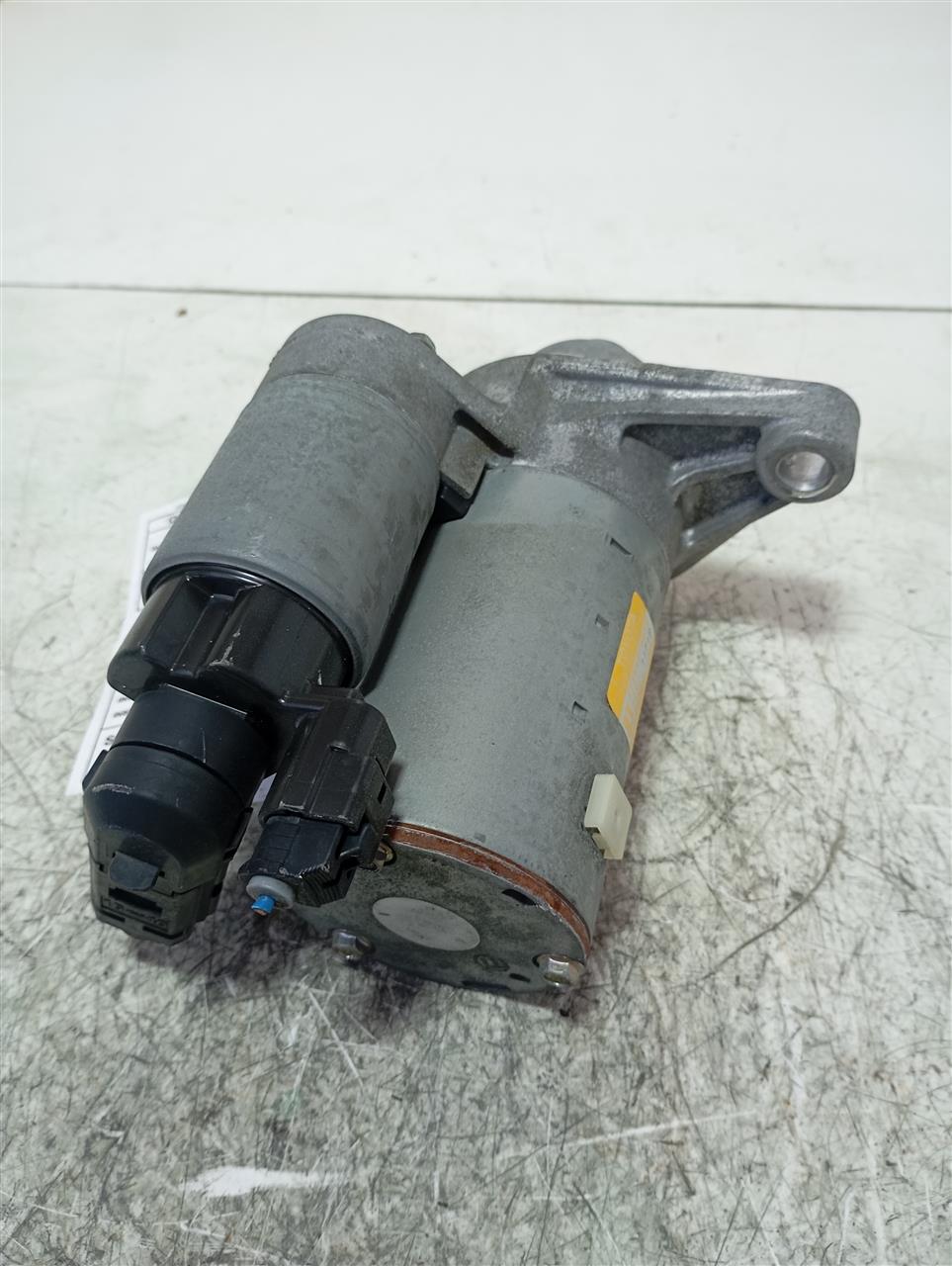Part image 3