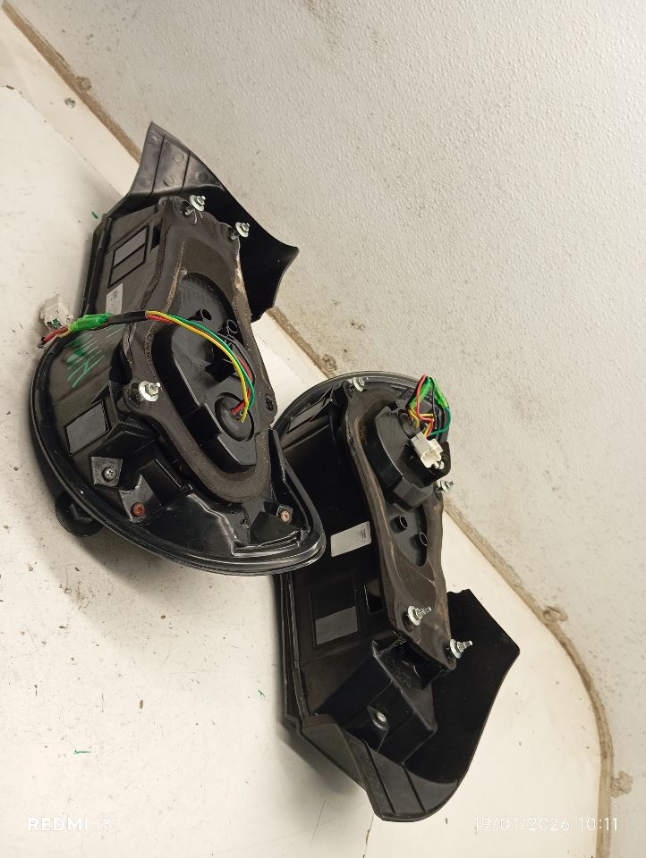 Part image 7