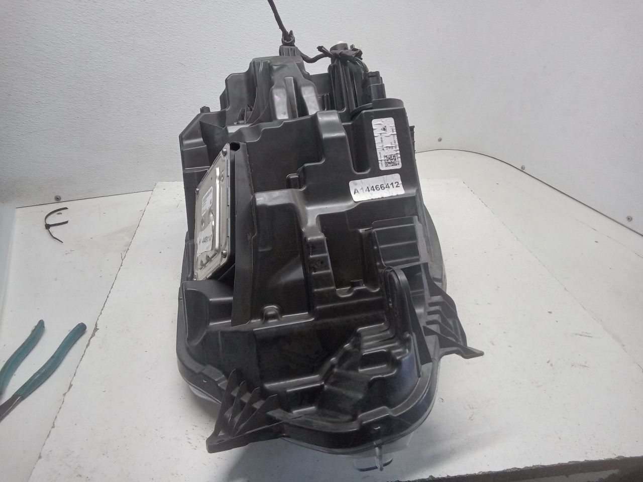 Part image 7