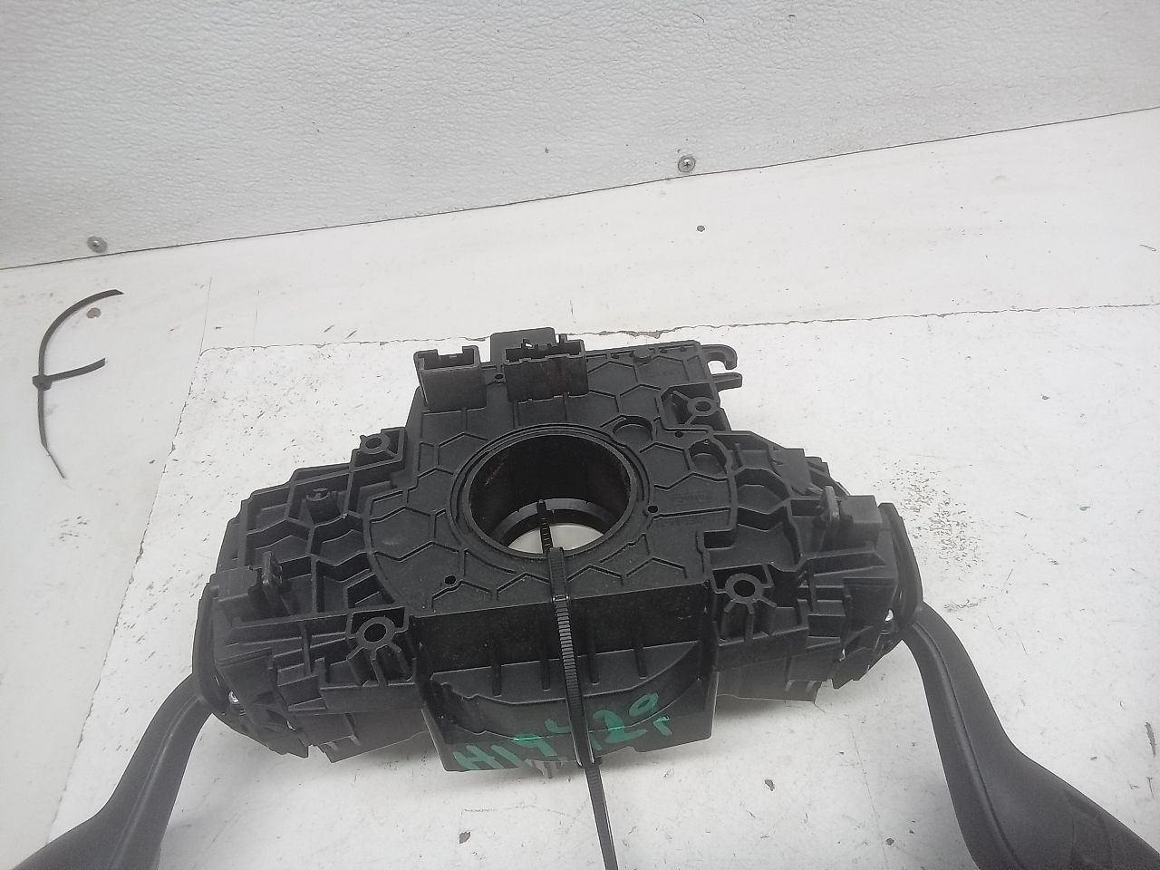 Part image 8