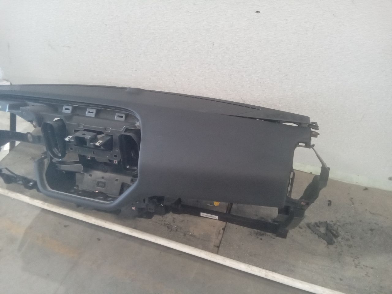 Part image 13