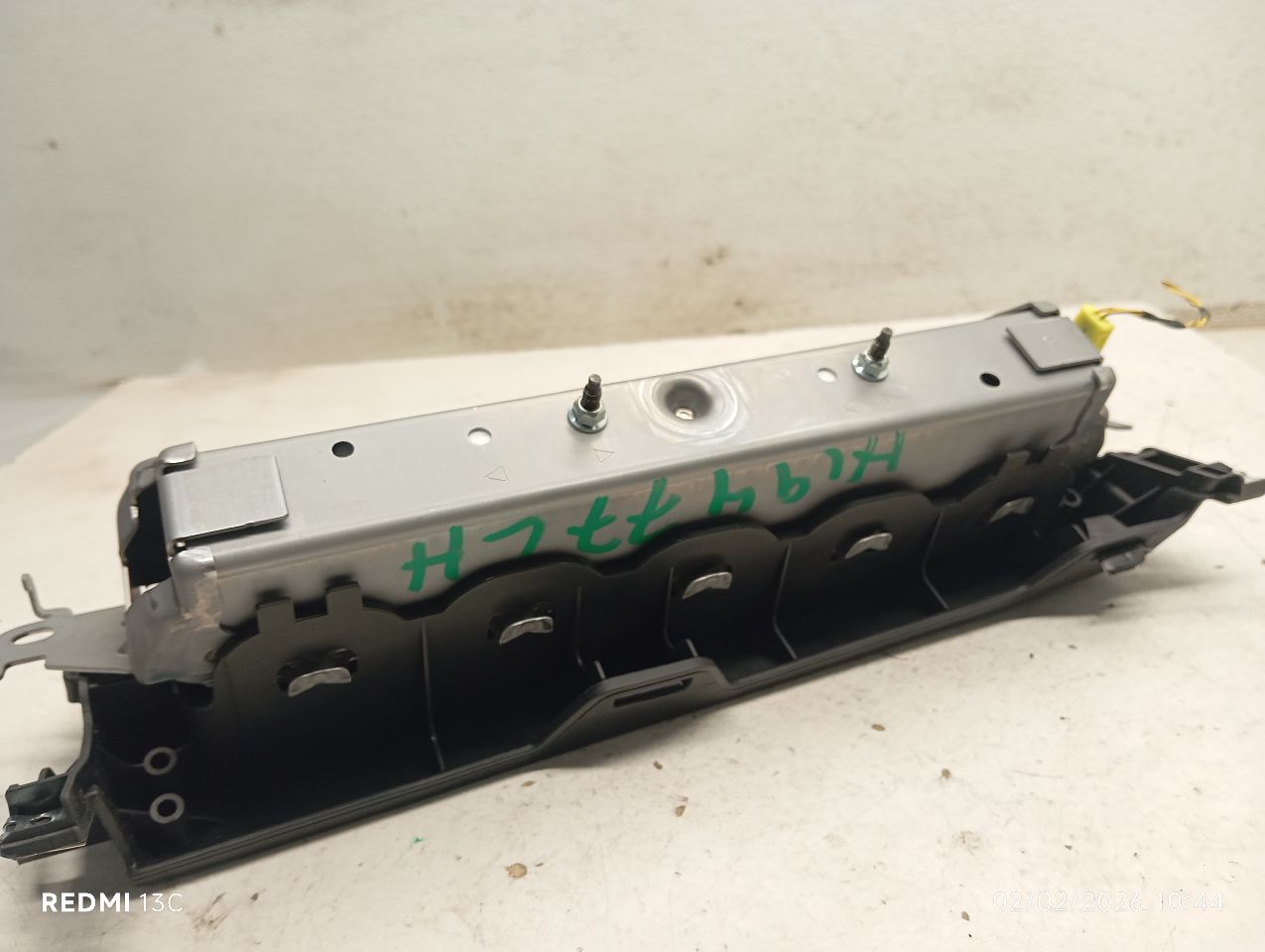 Part image 4