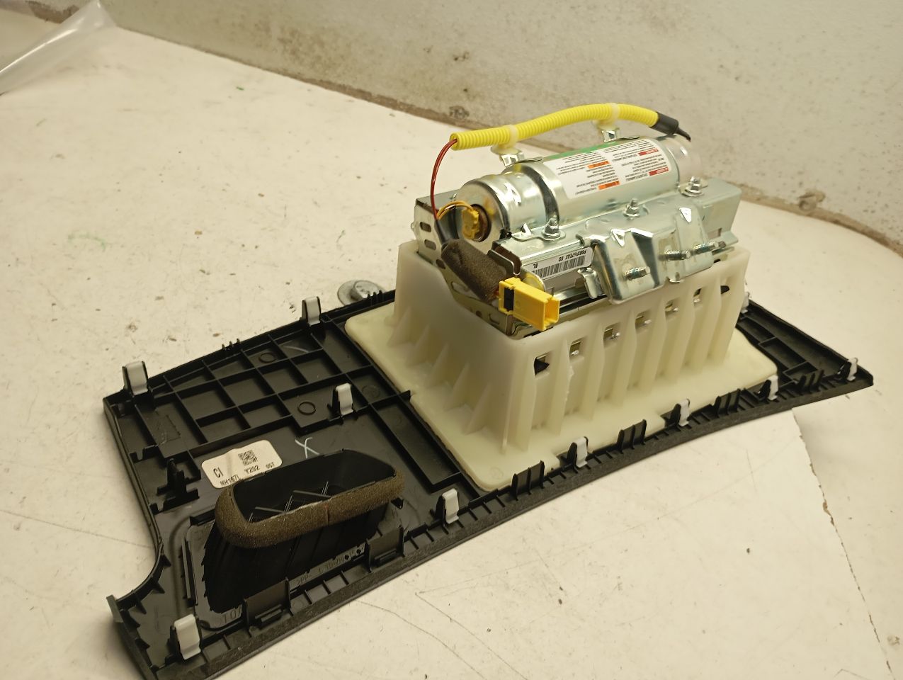Part image 3
