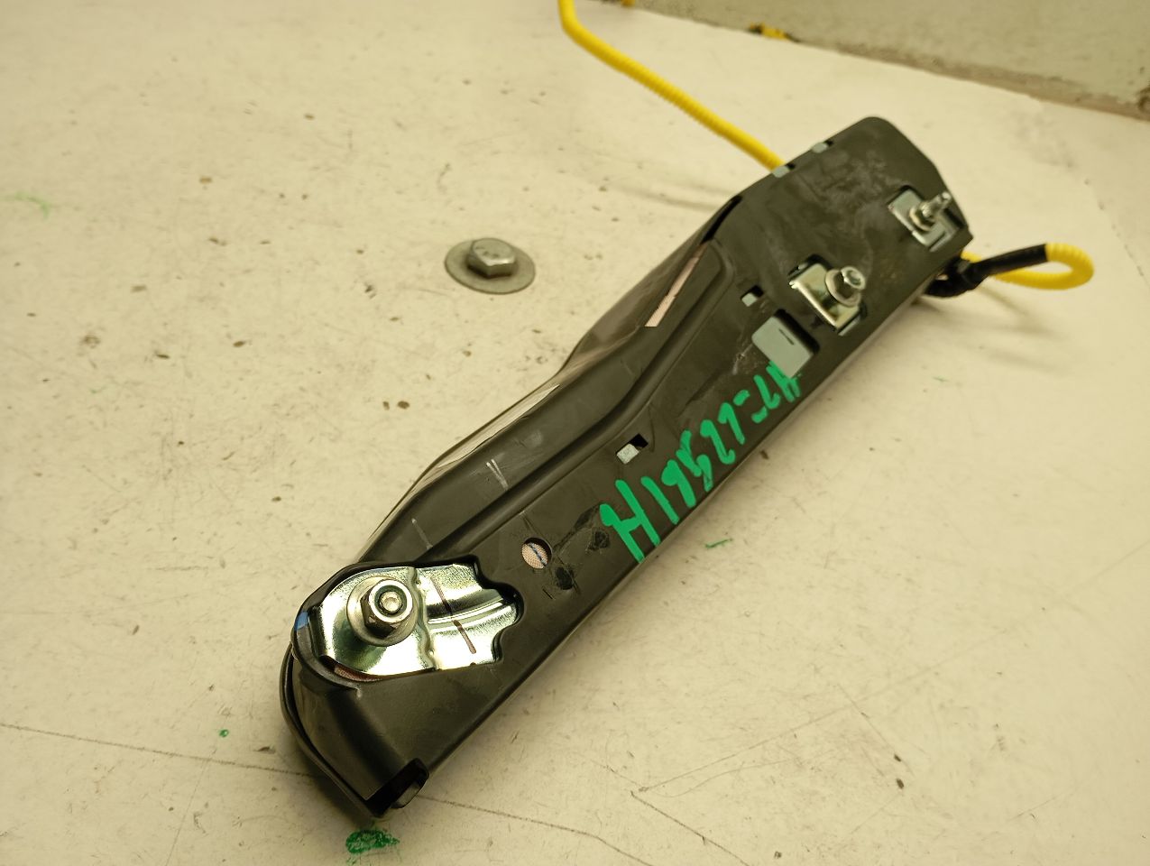 Part image 3