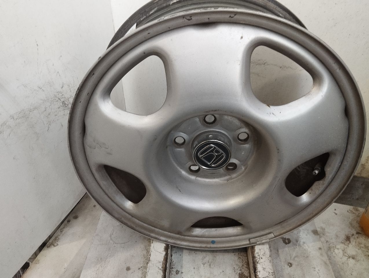 Part image 2