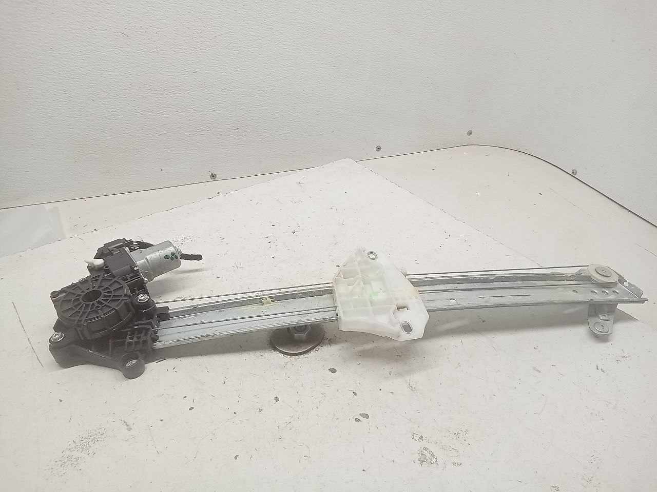2024 Honda CR-V Door Window Reg, Fr