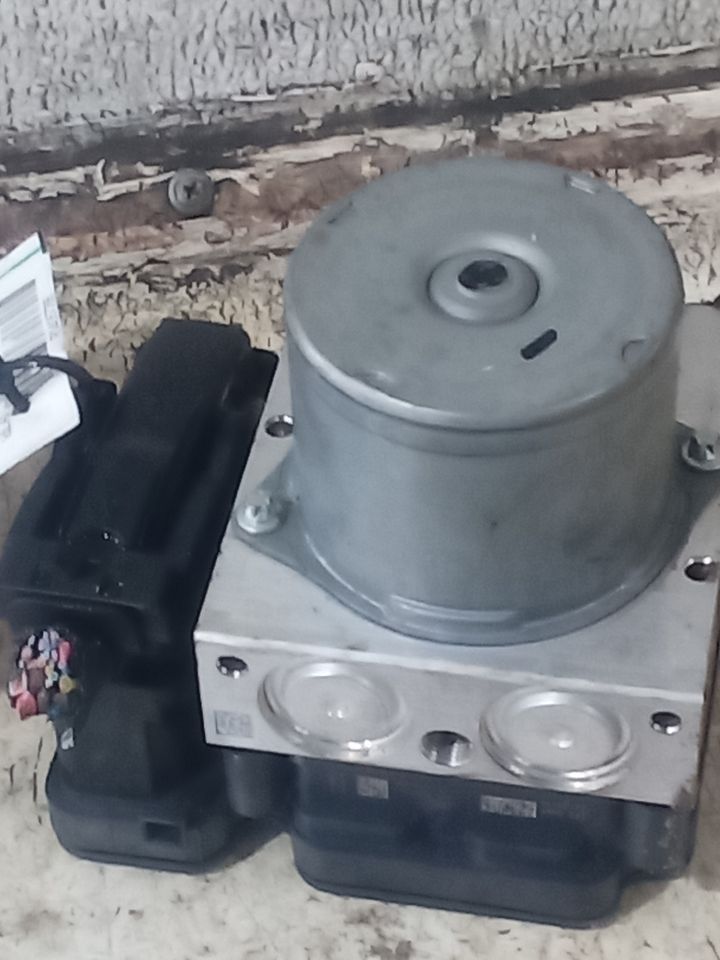 Part image 7