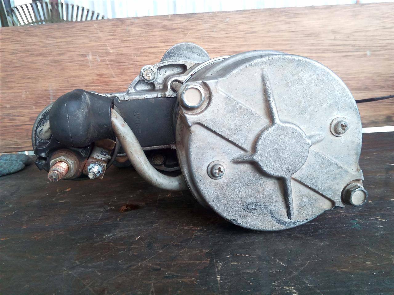 Part image 4