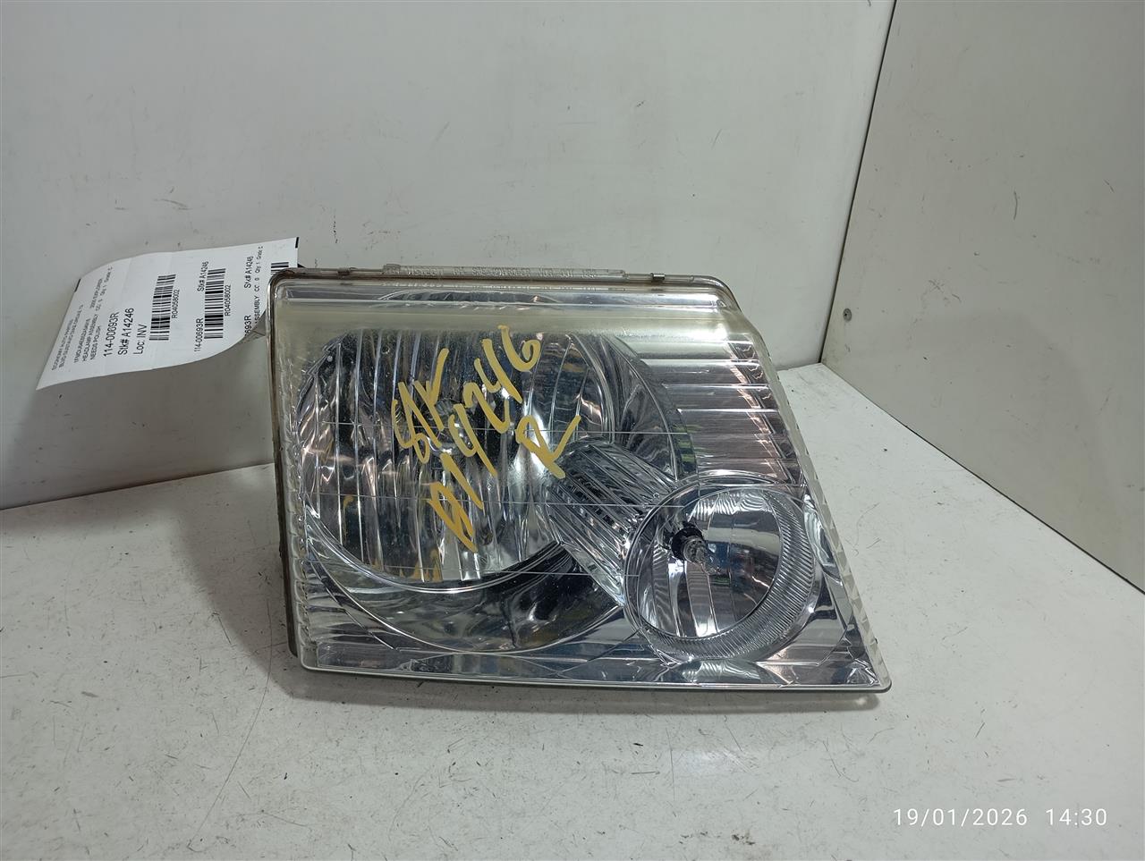 2005 Ford EXPLORER Headlamp Assembly