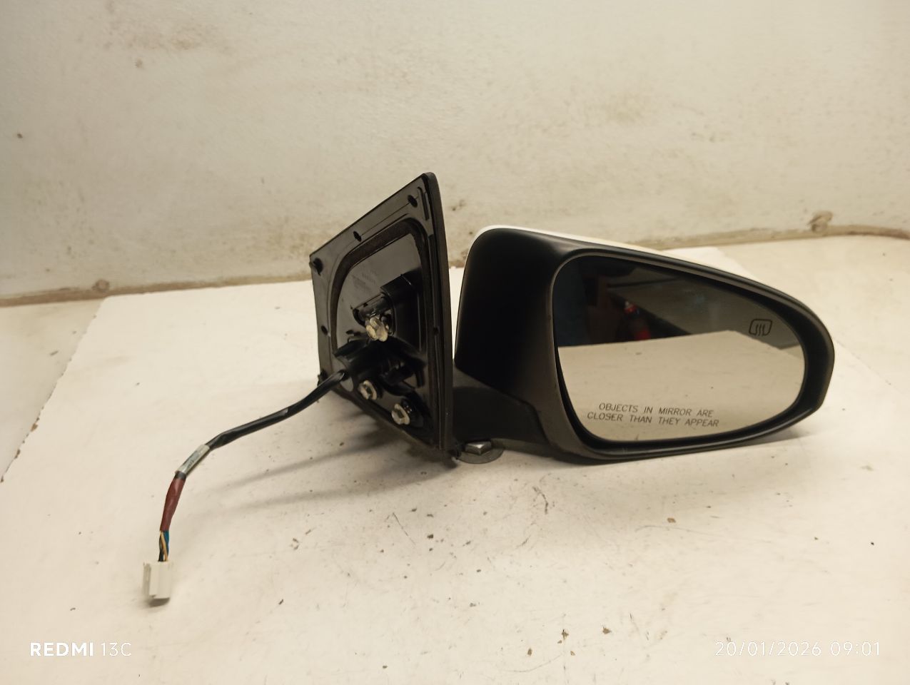 Used 2018 Toyota COROLLA w/o turn signal - Stock #H19600