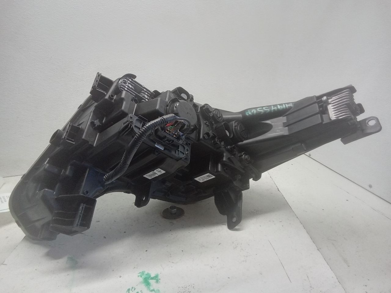 Part image 8