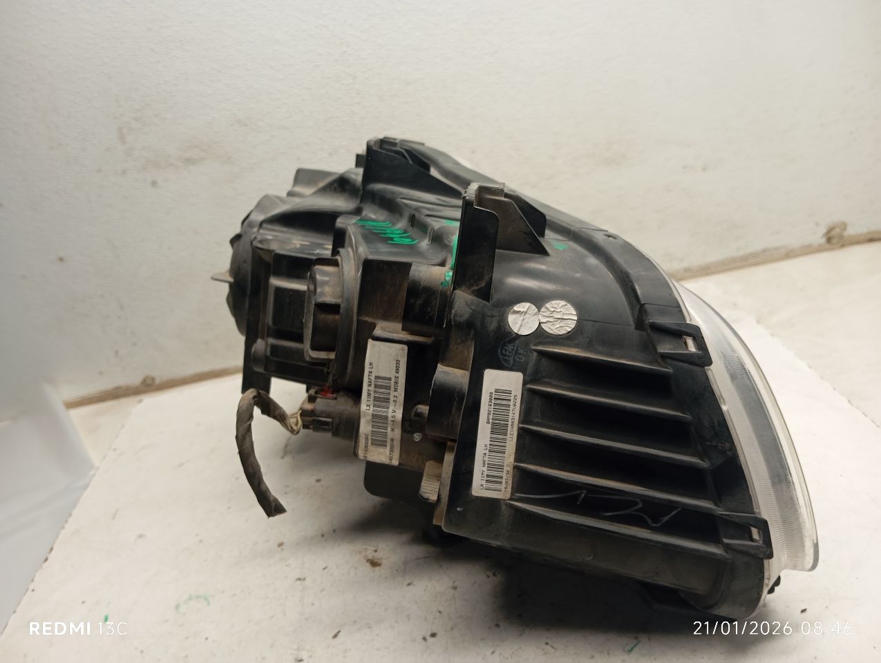 Part image 3