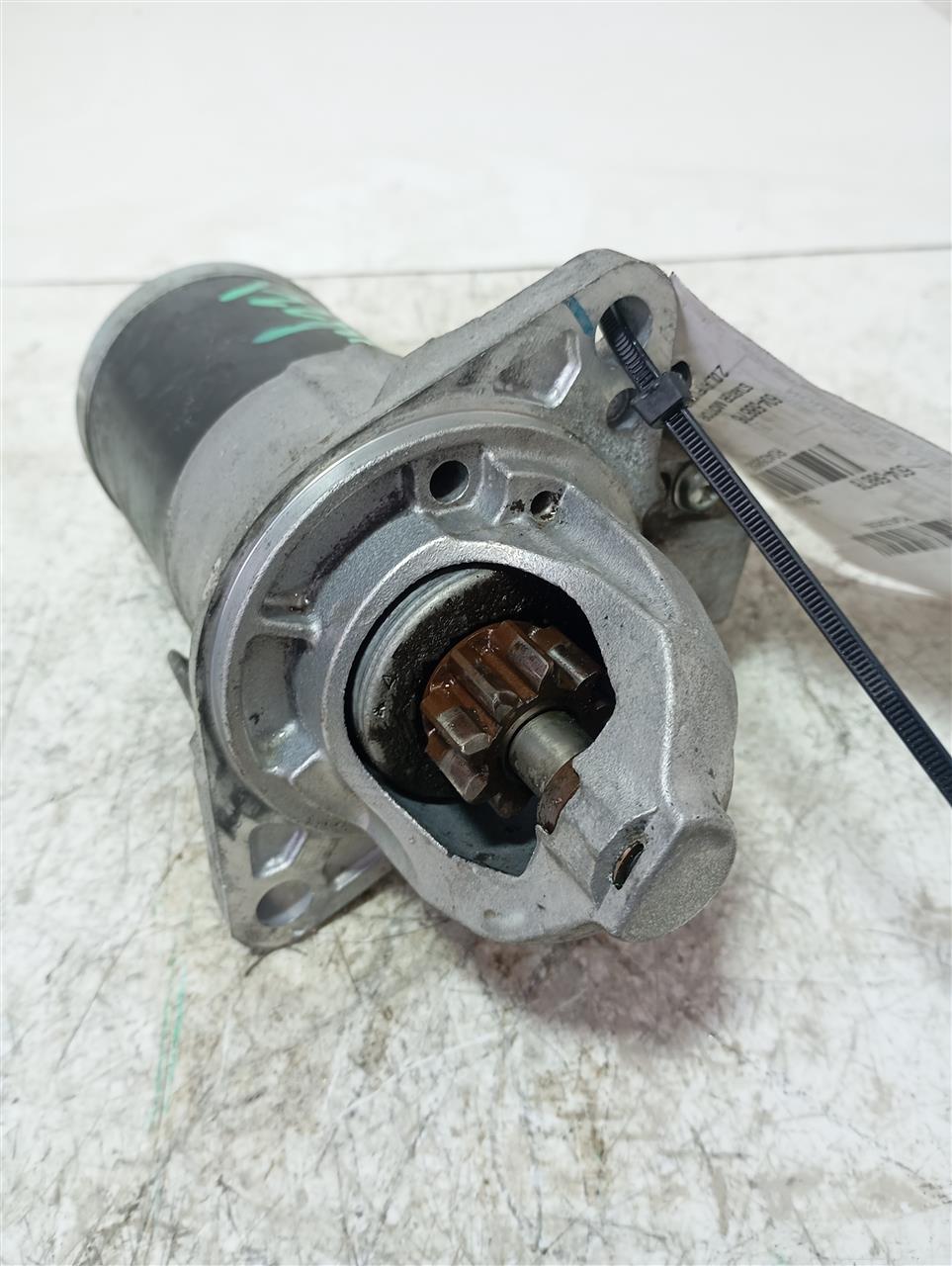 Part image 4