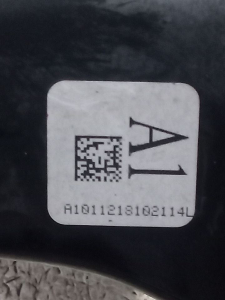 Part image 8