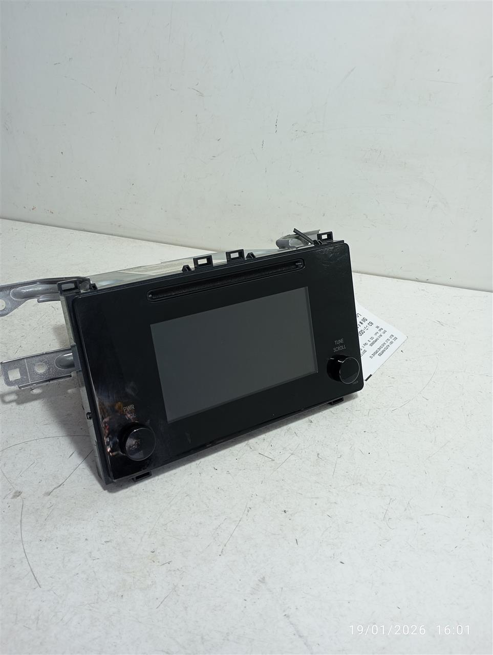 Used 2017 Toyota COROLLA ID 100639 on radio face - Stock #A14141