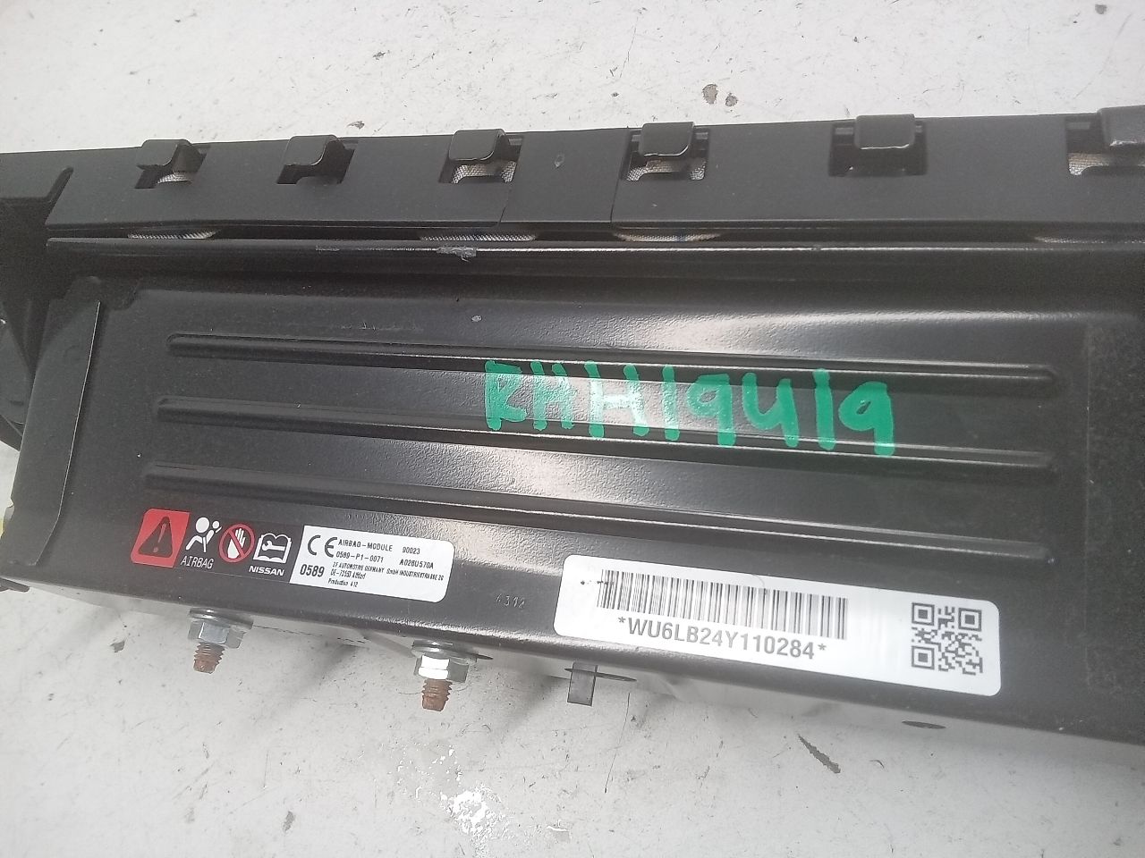 Part image 3