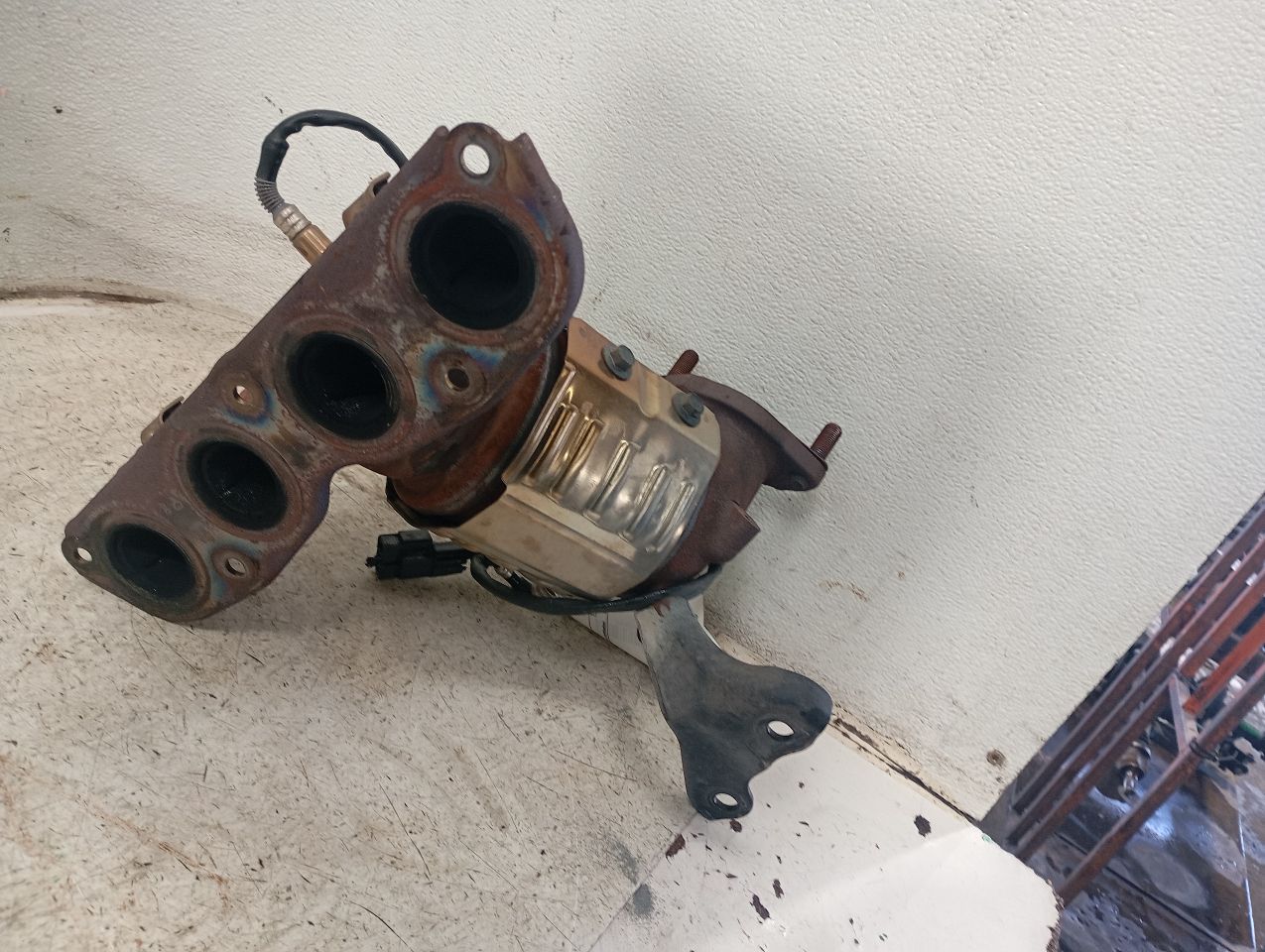 Part image 3