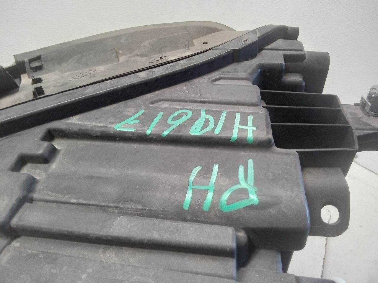 Part image 6
