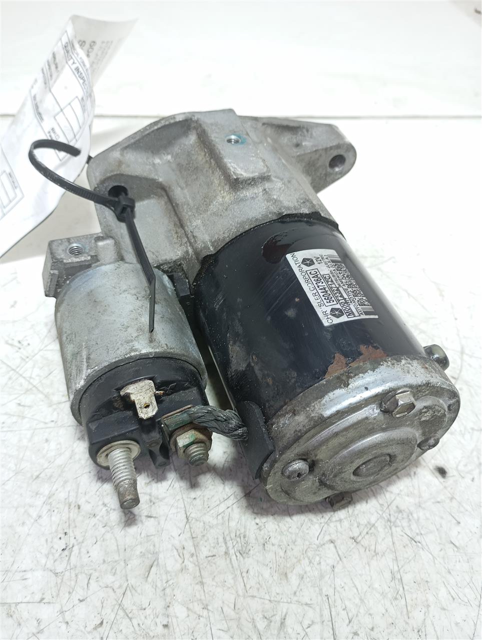 Part image 3