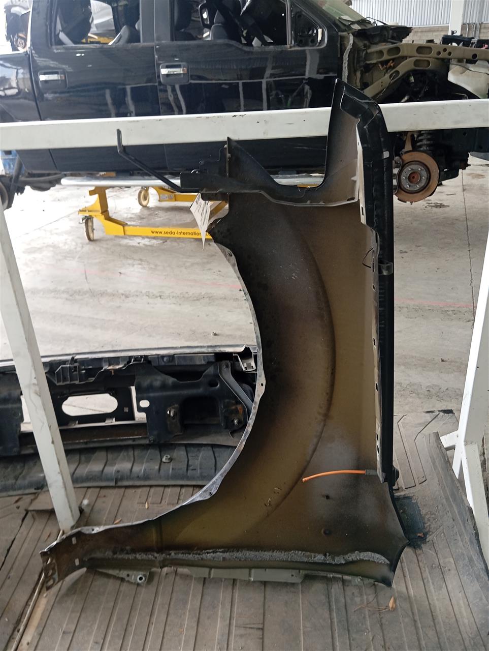 Part image 4