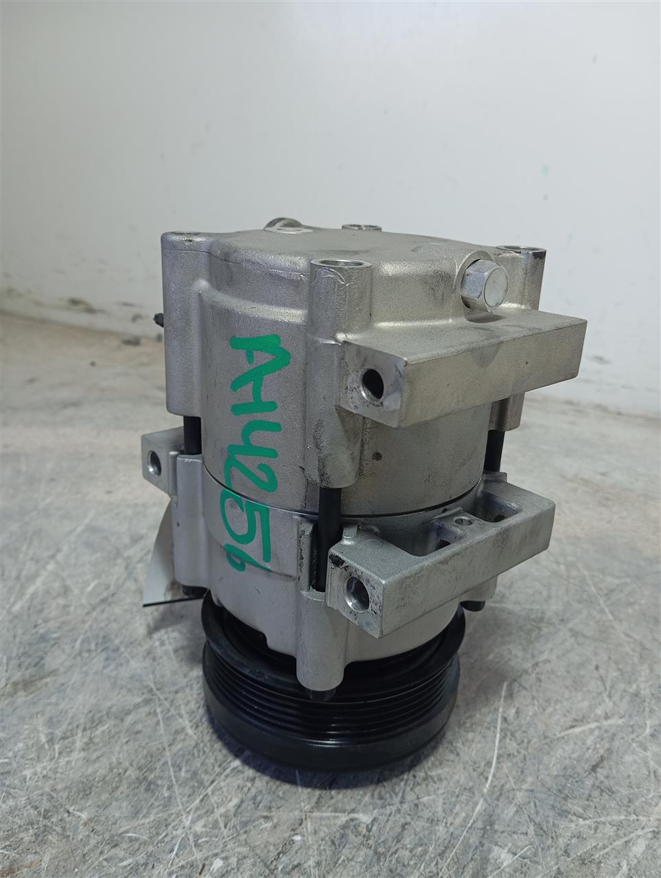 Part image 3