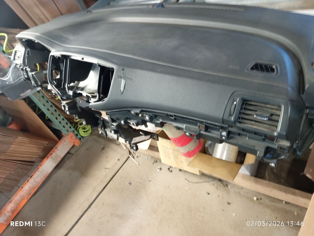 Part image 3