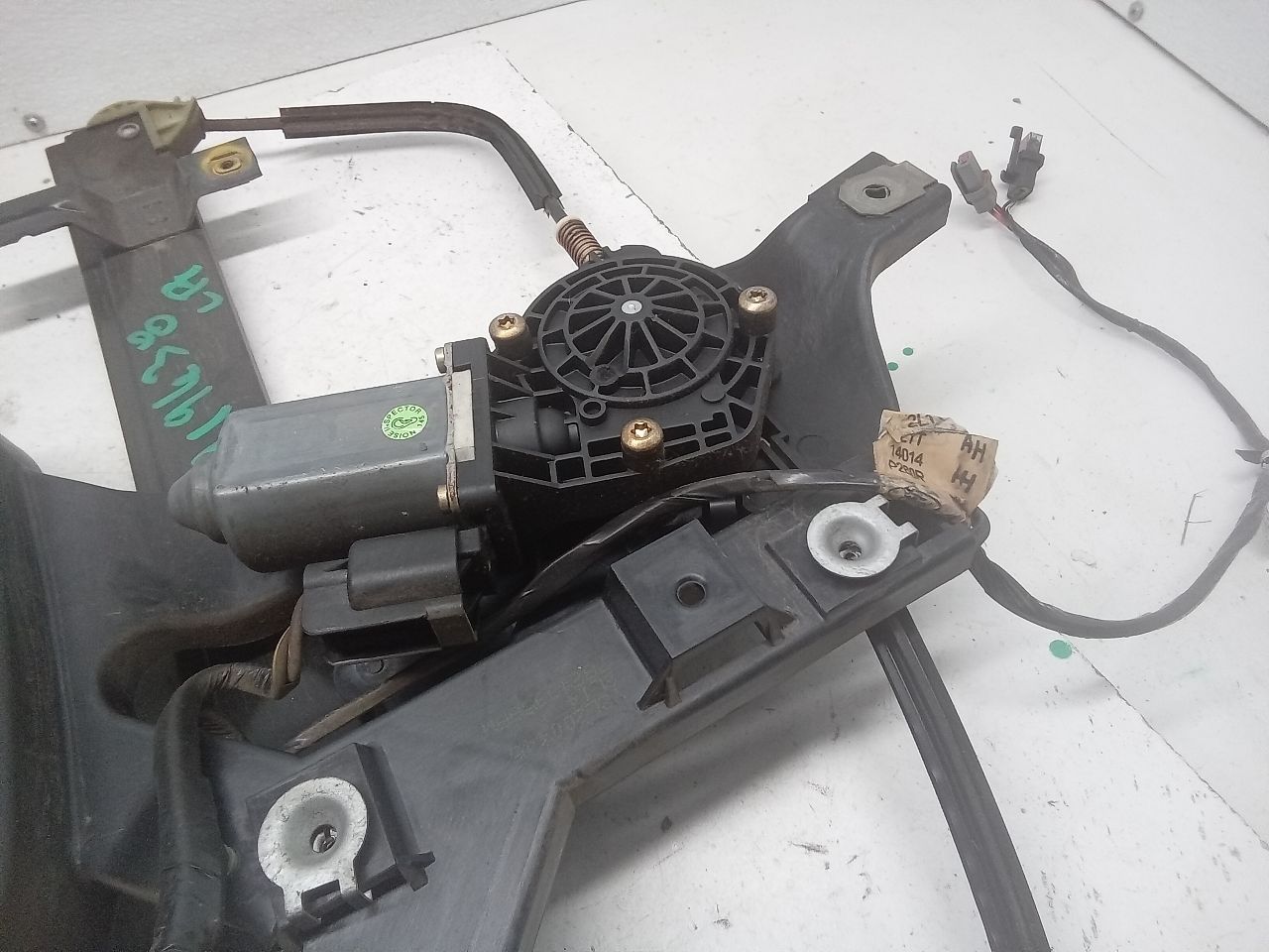 Part image 4