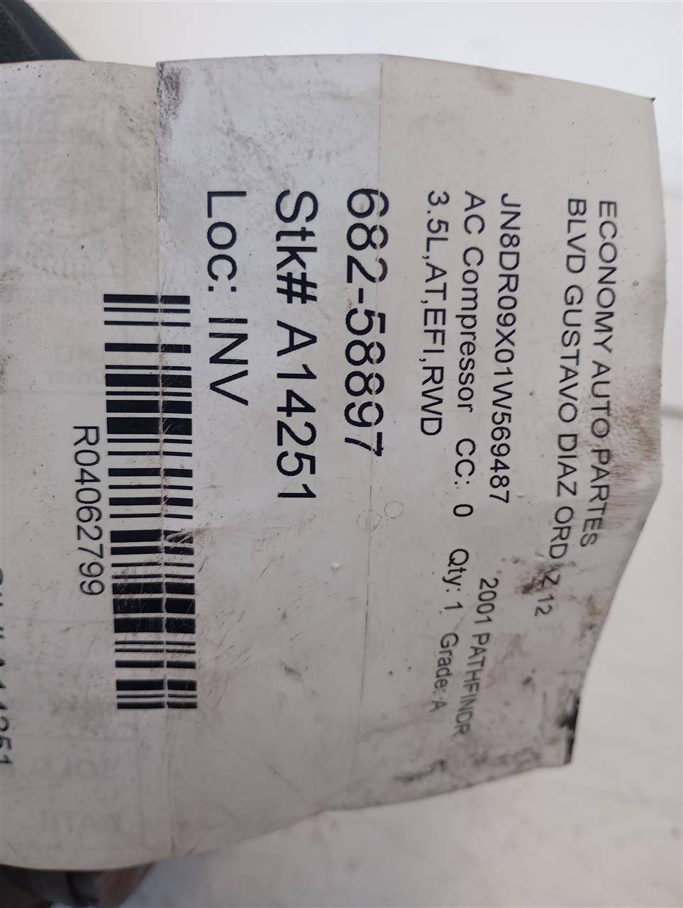 2001 Nissan PATHFINDER AC Compressor
