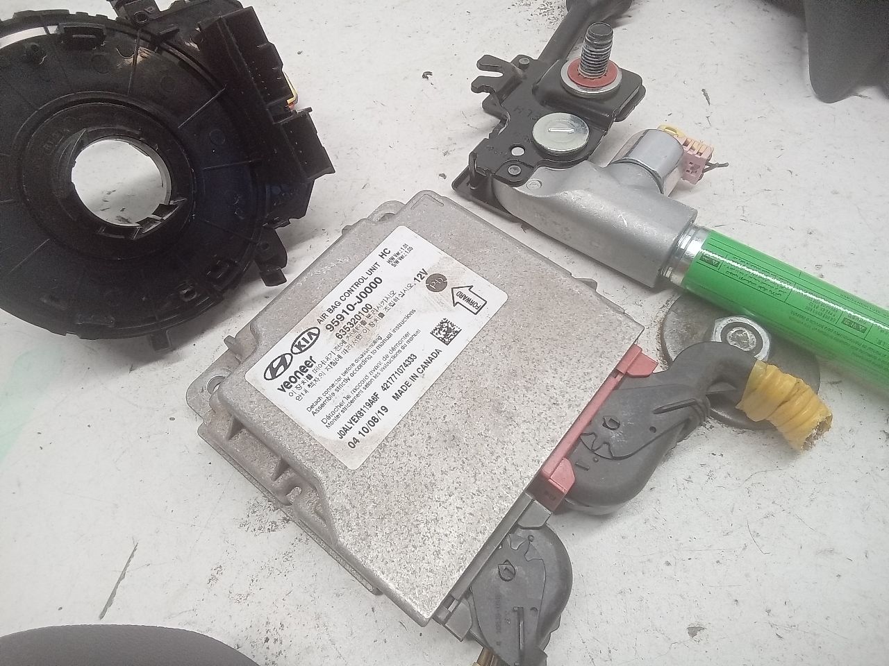 Part image 3