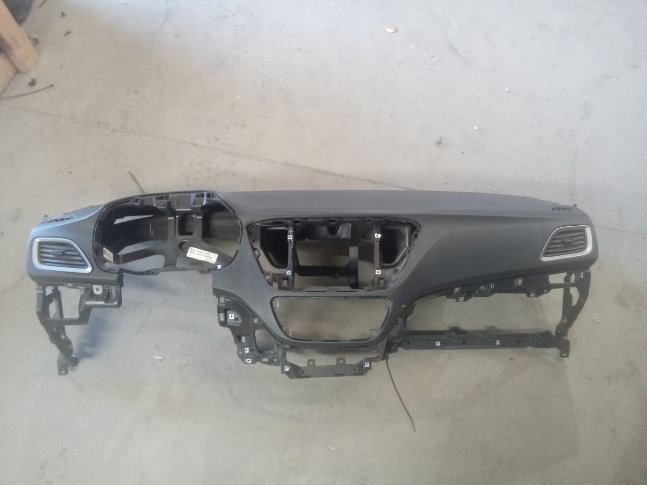 Part image 10