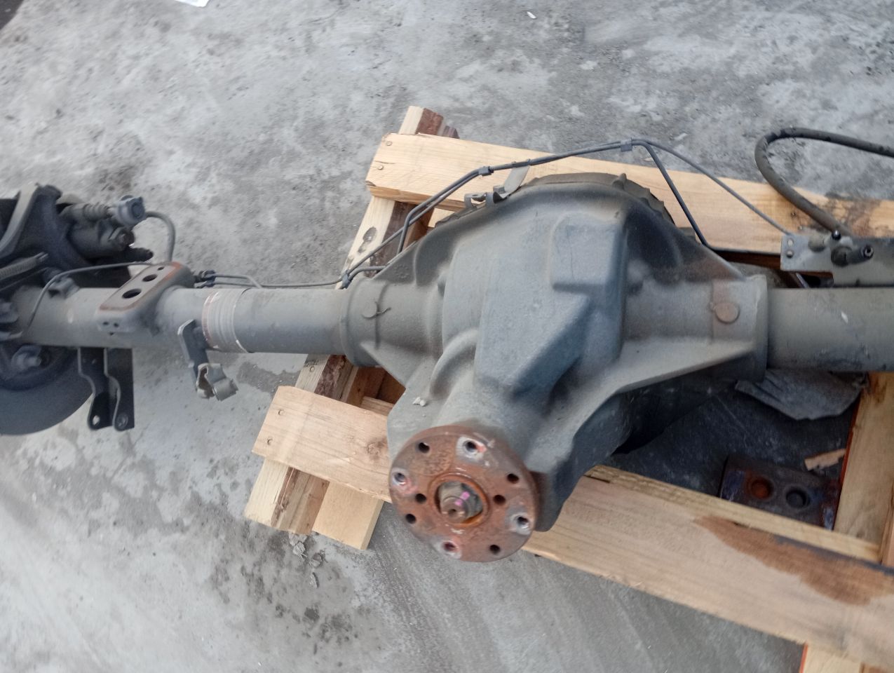 Part image 4