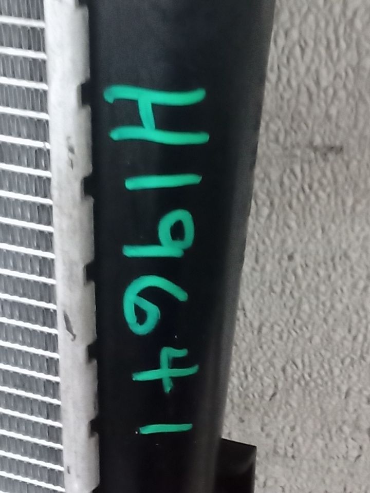 Part image 7