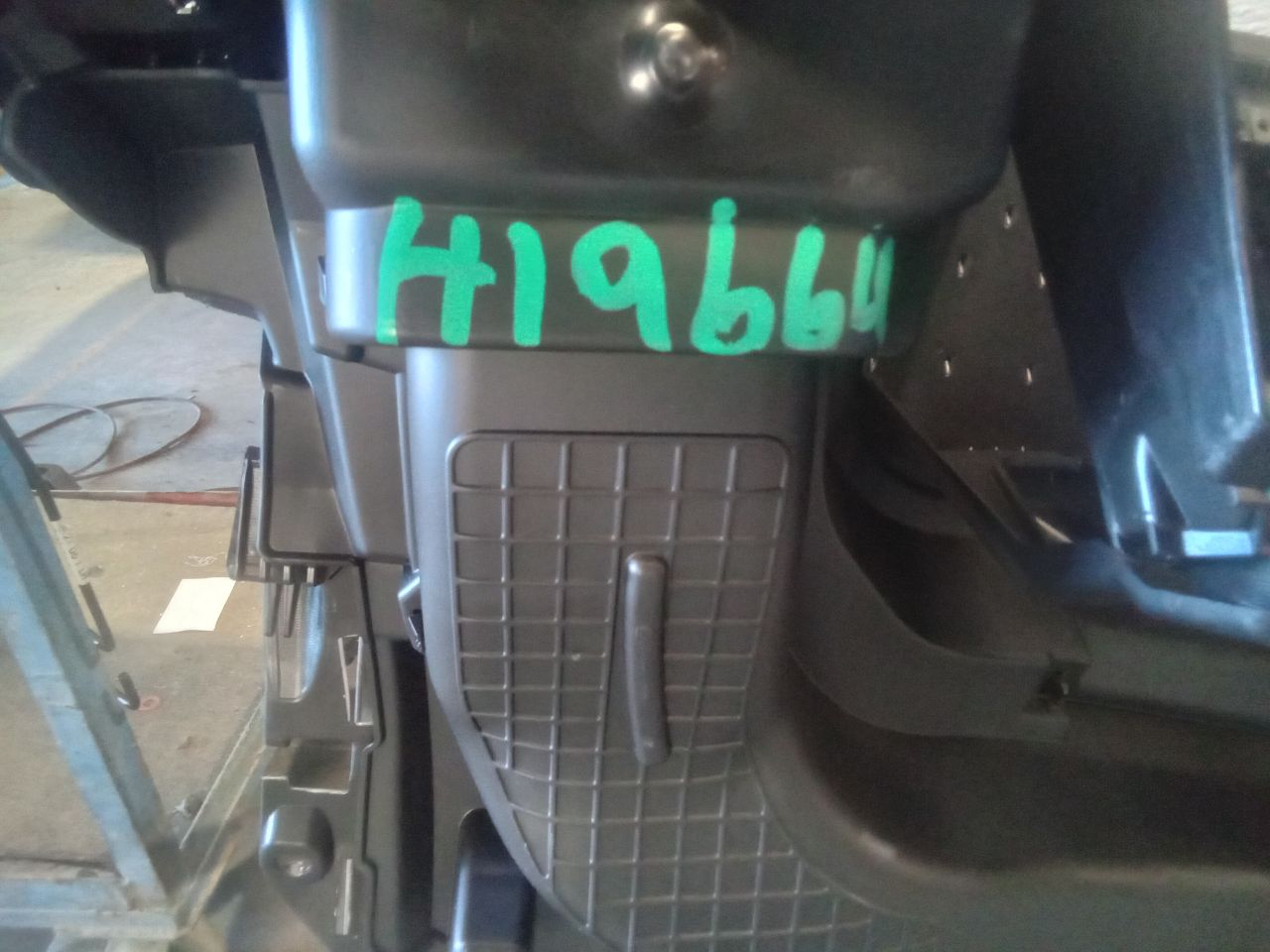 Part image 6