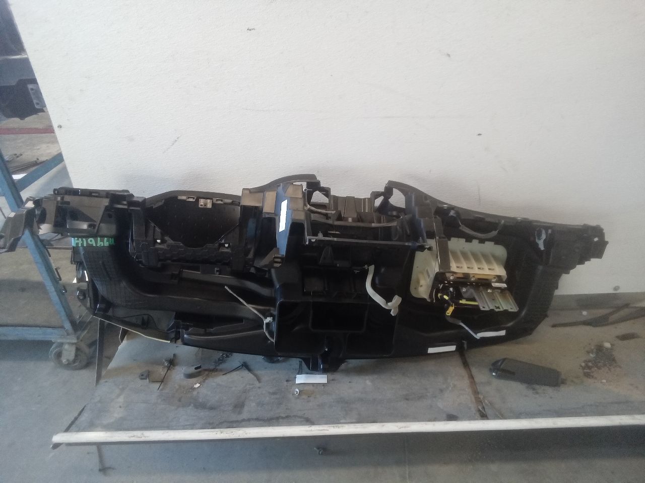 Part image 7
