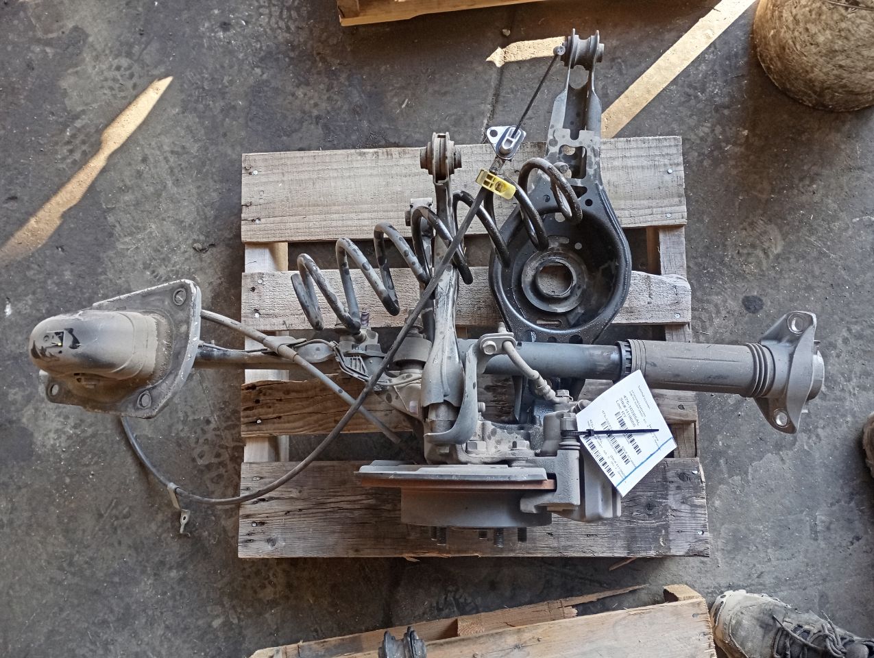 Part image 3