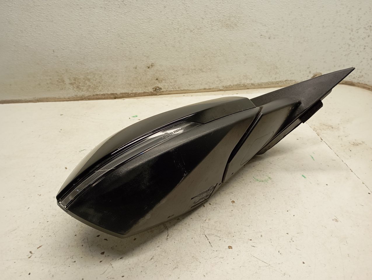 Part image 3