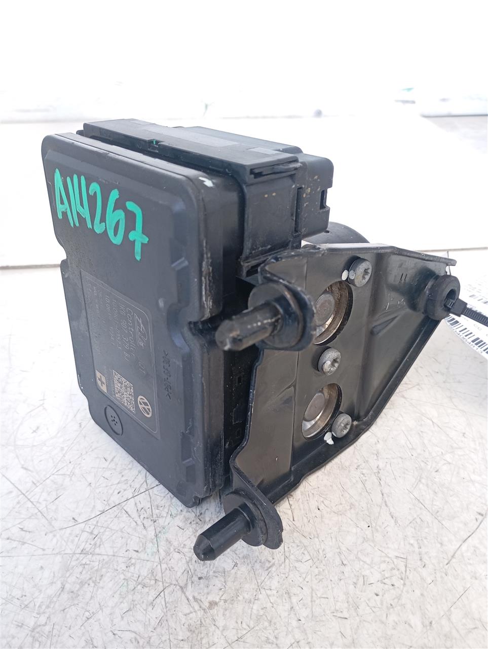 Used 2012 Volkswagen BEETLE Anti-lock Brake Pts - Stock #A14267