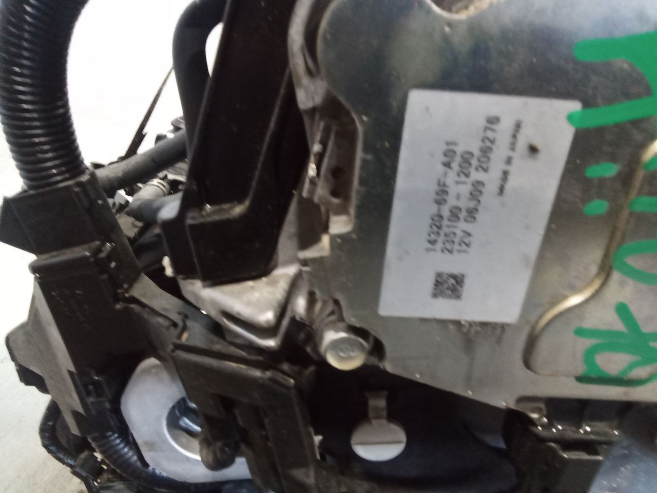 Part image 8