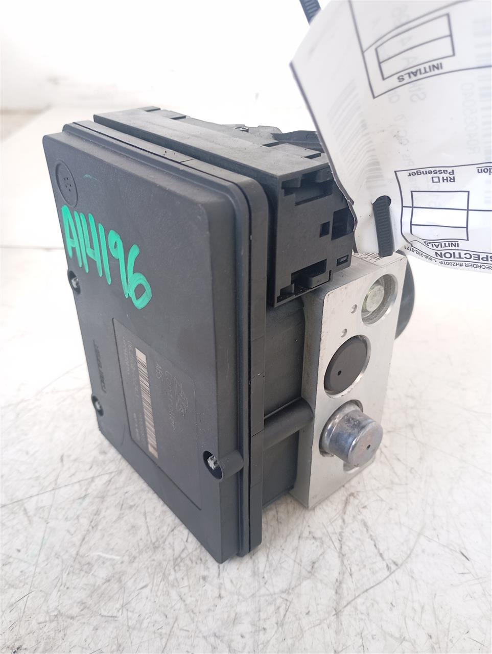 Part image 3