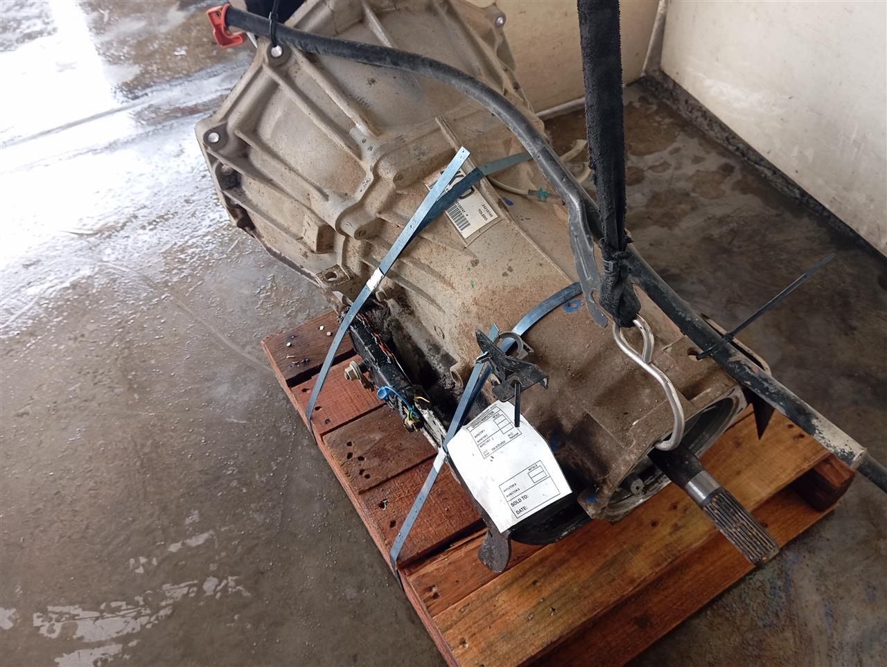 Part image 3