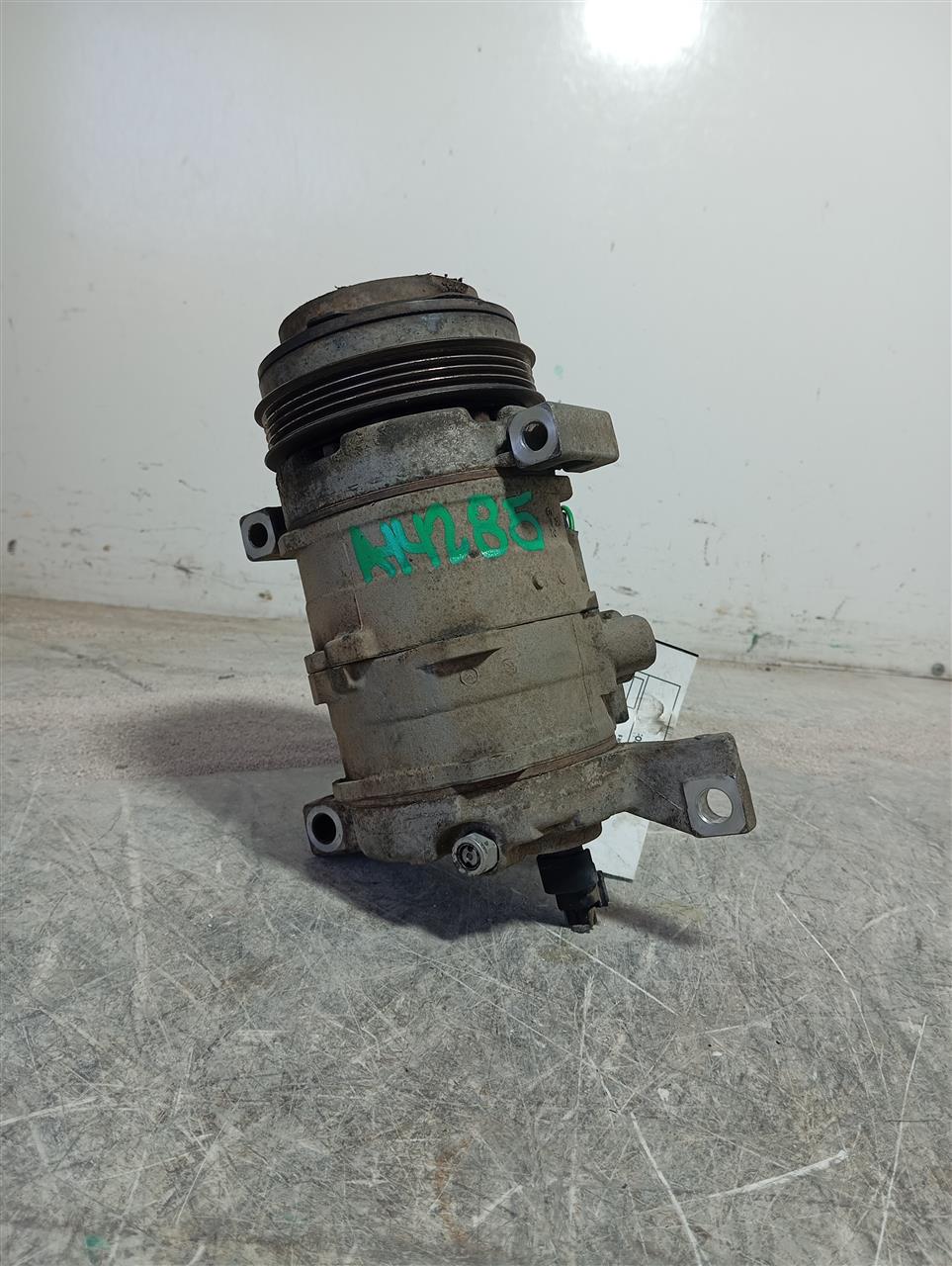 2002 SIERRA 1500 PICKUP General Motors AC Compressor