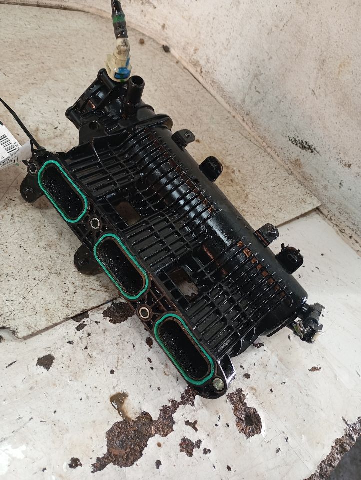 2022 Ford BRONCO SPORT Intake Manifold