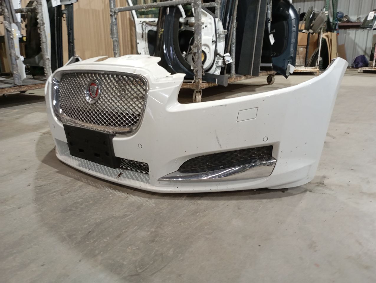Part image 3