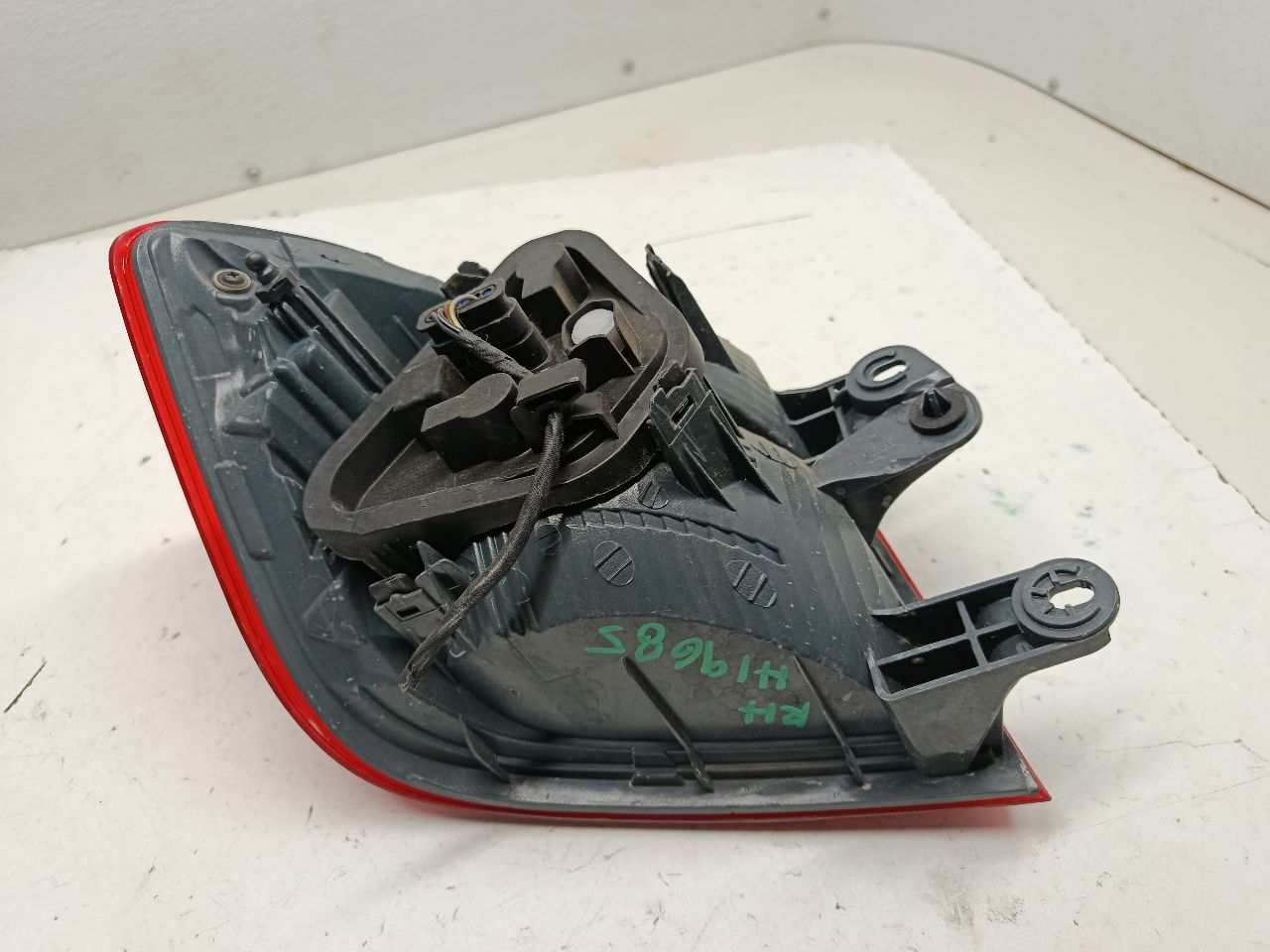 Part image 4