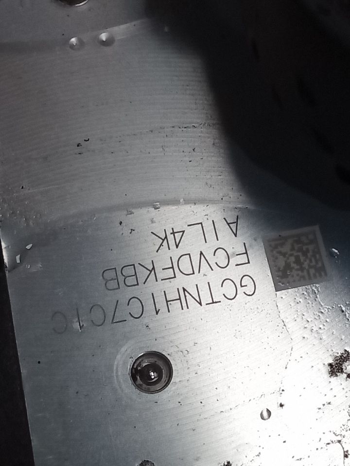 Part image 8