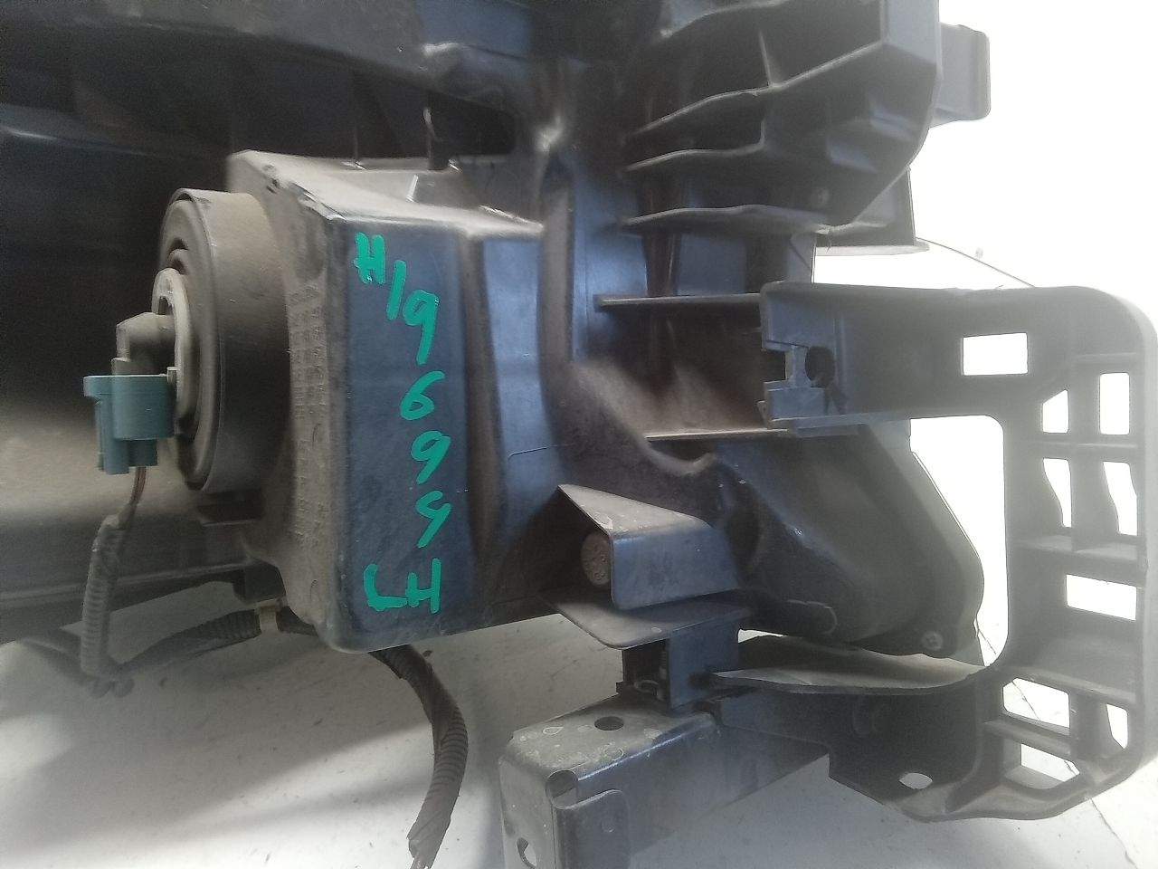 Part image 6